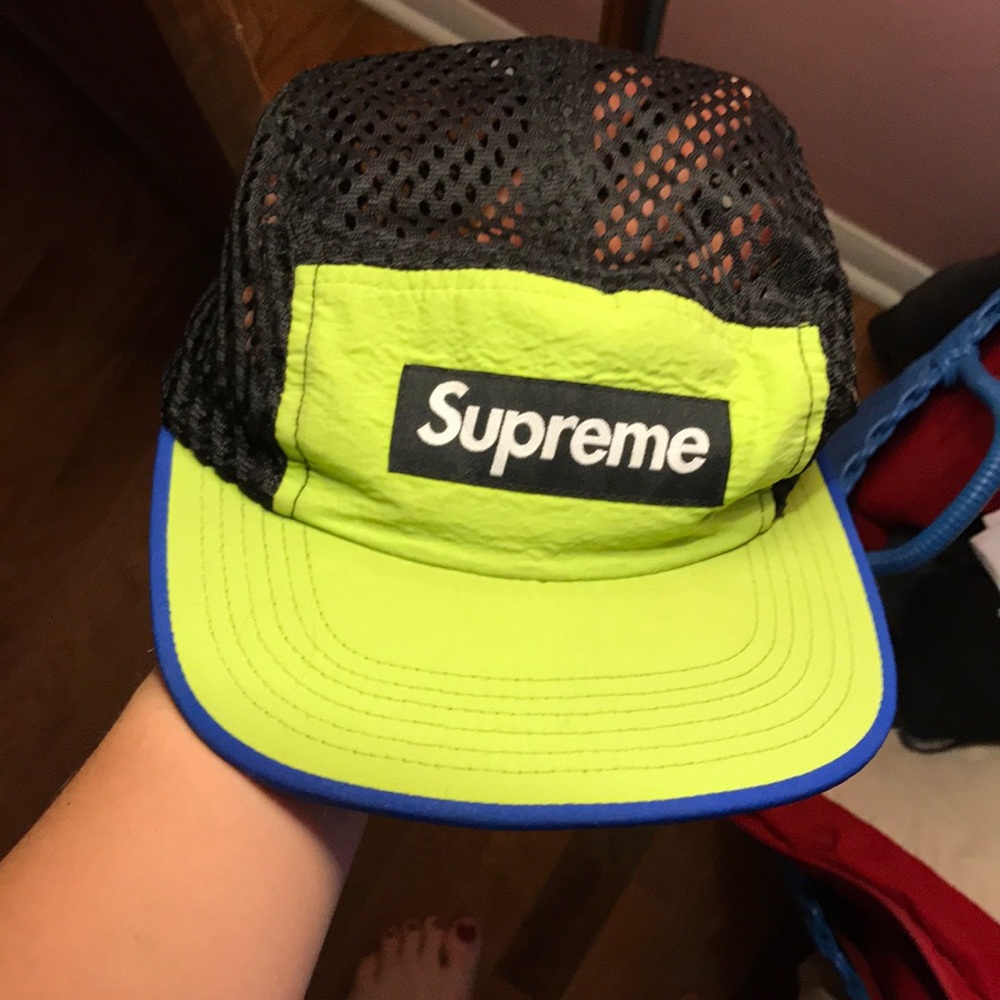Supreme hat , worn twice
